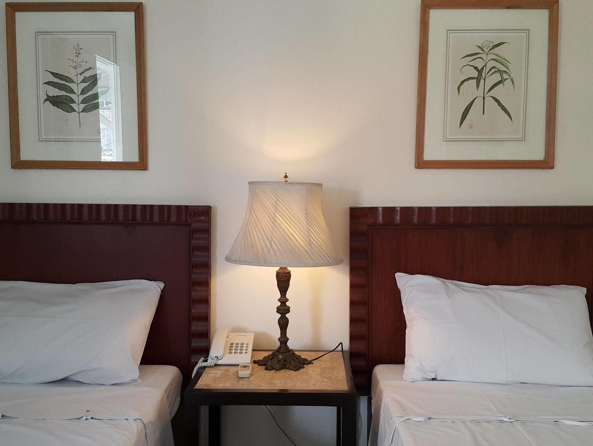 Charming La Casita Mercedes, 5Br And 5Tb For Family And Friends Staycation Makati City Eksteriør bilde