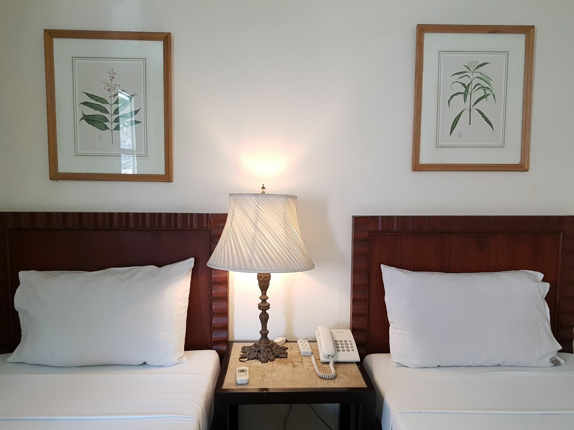 Charming La Casita Mercedes, 5Br And 5Tb For Family And Friends Staycation Makati City Eksteriør bilde